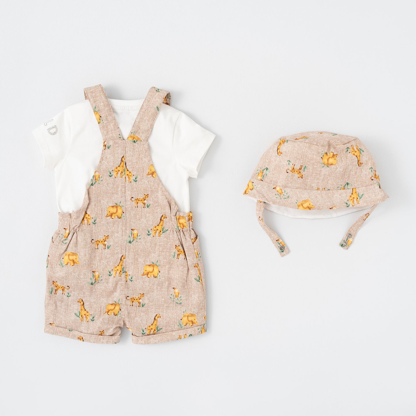 KIARASH ROMPER WITH T-SHIRT AND HAT